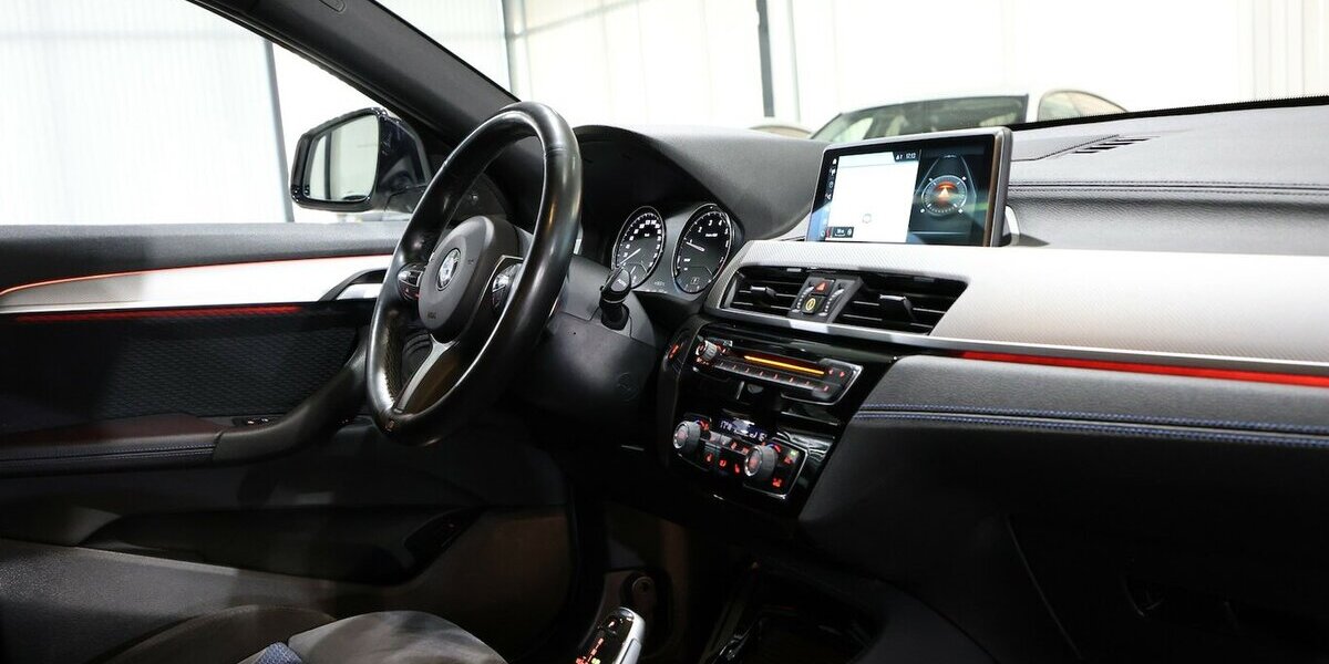 BMW X2 M35i xDrive M-SPORT WHITE / HEAD-UP / LED 114.000 km 23.888 &euro; Hamm 59077