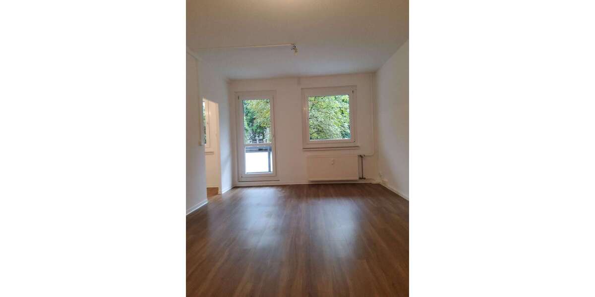 Etagenwohnung Dresden Friedrichstadt - 3 Zimmer, 64 m&sup2;, 530&euro; | Angebot:27316552