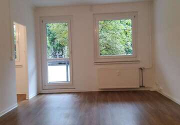 Wohnung Dresden Friedrichstadt - 3 Zimmer, 64 m&sup2;, 530&euro; | Angebot:27316552