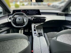 Peugeot 3008 Hybrid 145 GT-e-DSC6 45.300 km 26.850 &euro; Bad Wünnenberg 33181