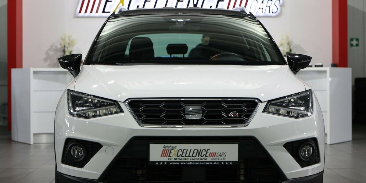 Seat Arona 1.5 TSI XCELLENCE FR-SPORT / WHITE & BLACK 90.000 km 14.881 &euro; Hamm 59077