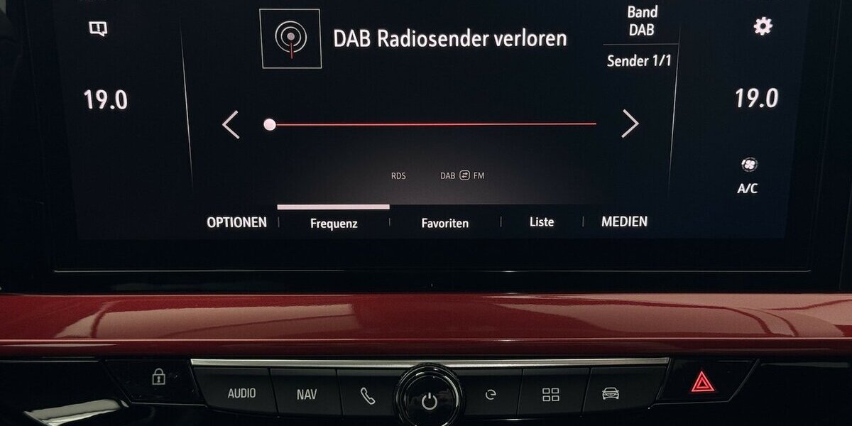 Opel Mokka e 50 kWh GS Line FULL LED CARPLAY 29.990 km 19.320 &euro; Lich 35423