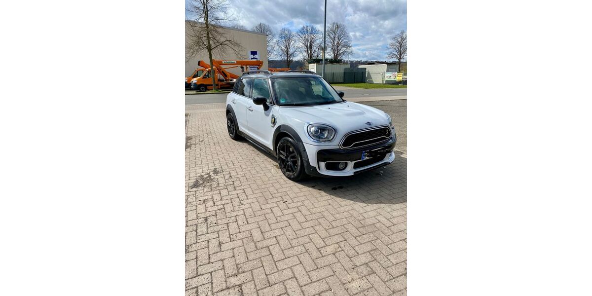 Mini Countryman SE (Cooper) 43.600 km 19.800 &euro; Hameln 31787