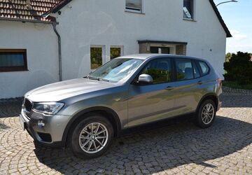 BMW X3 220.000 km 10.900 &euro; Hüllhorst 32609