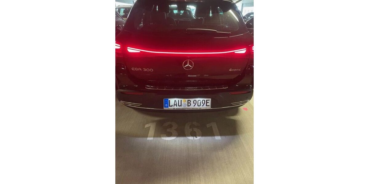 Mercedes-Benz EQA 32.000 km 33.100 &euro; leinburg 91227