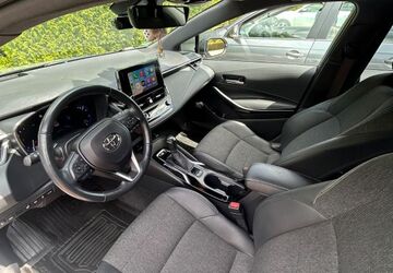 Toyota Corolla 71.000 km 22.500 &euro; Hagen a.T.W. 49170