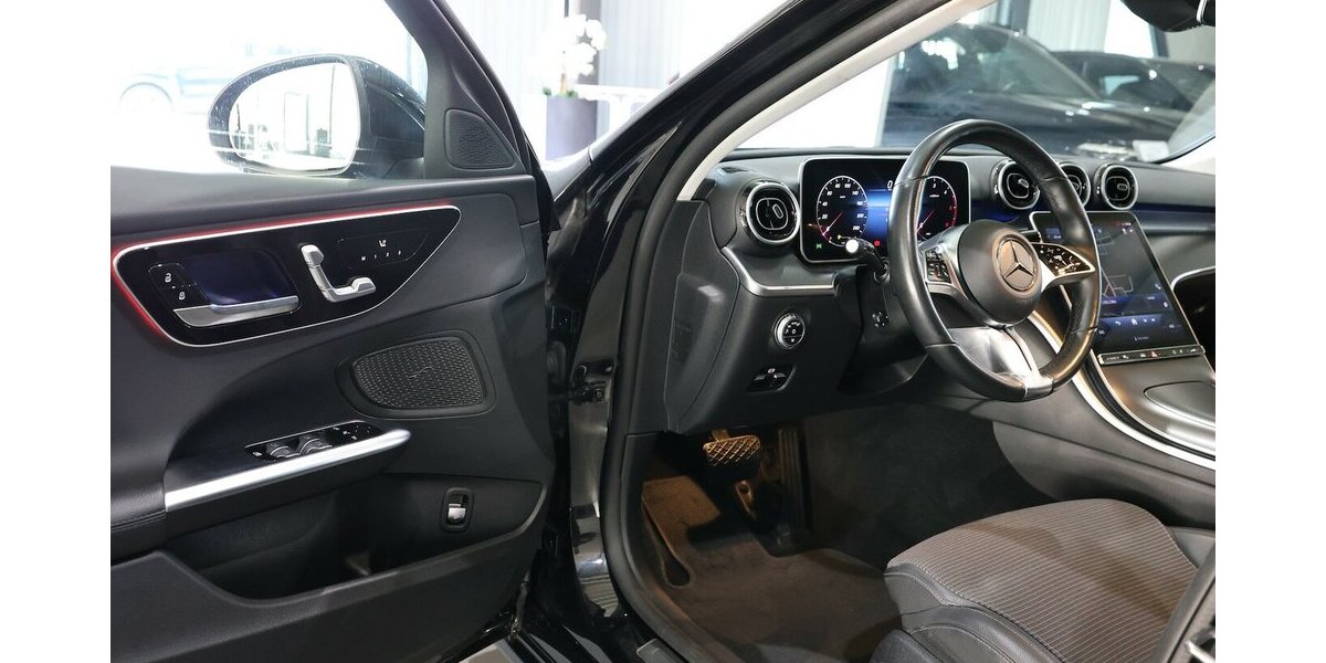Mercedes-Benz C 220 d T AVANTGARDE ADVANCED / LASER, DISTRONIC 82.000 km 27.777 &euro; Hamm 59077