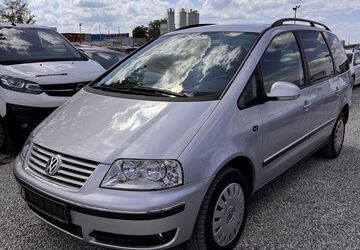 VW Sharan 200.000 km 2.990 &euro; München 81829