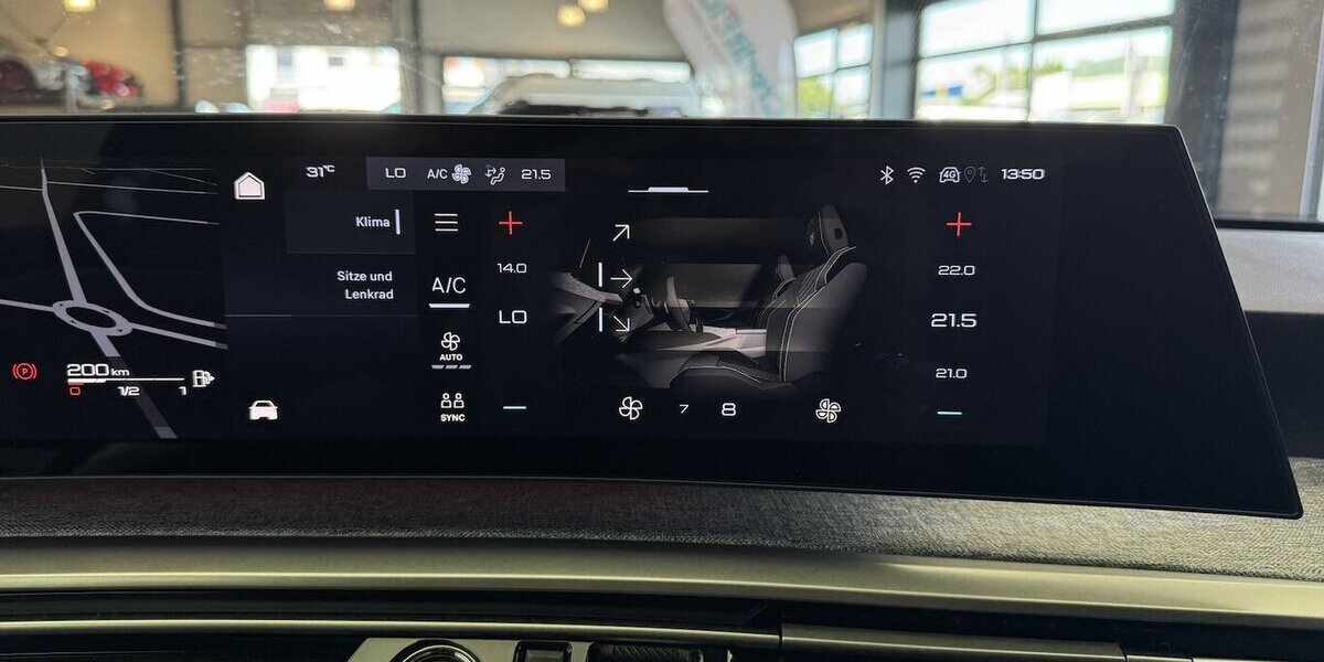 Peugeot 3008 Allure 145 Mild Hybrid Full LED 360° 38.211 km 24.870 &euro; Lich 35423