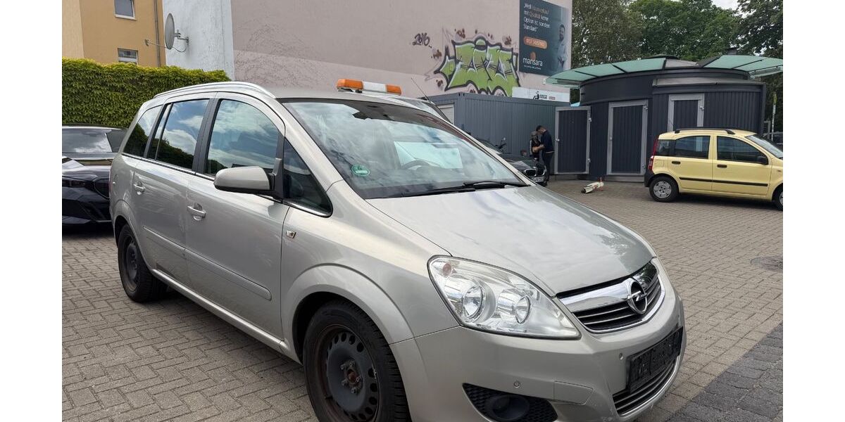 Opel Zafira 150.000 km 2.890 &euro; Magdeburg 39112