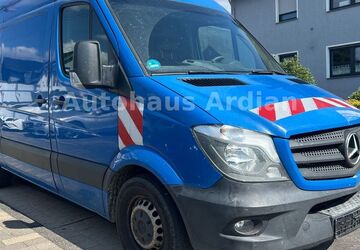 Mercedes-Benz Sprinter 351.674 km 12.999 &euro; Kirchberg 55481