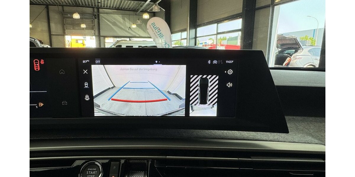 Peugeot 5008 145 Mild Hybrid Allure7 Sitzer LED CAM 30.800 km 27.520 &euro; Lich 35423