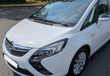 Opel Zafira Tourer 112.800 km 8.200 &euro; Bennewitz OT Altenbach 04828