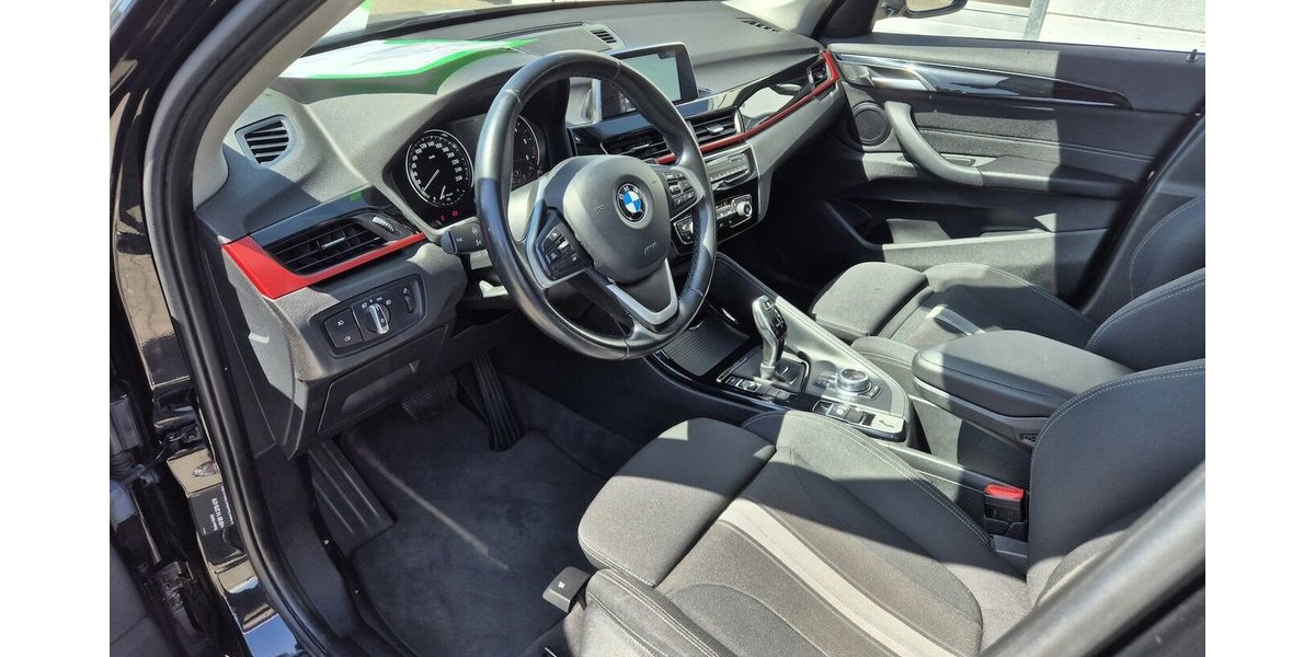 BMW X1 xDrive 18 d Panoramadach, LED, Navigation 112.150 km 17.390 &euro; Rodgau 63110
