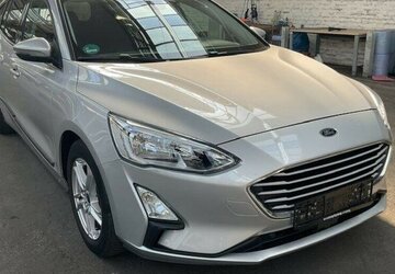 Ford Focus Navi Temp Sth Spurh CarPlay 6xServ GARANTIE 50.000 km 13.900 &euro; Erftstadt 50374