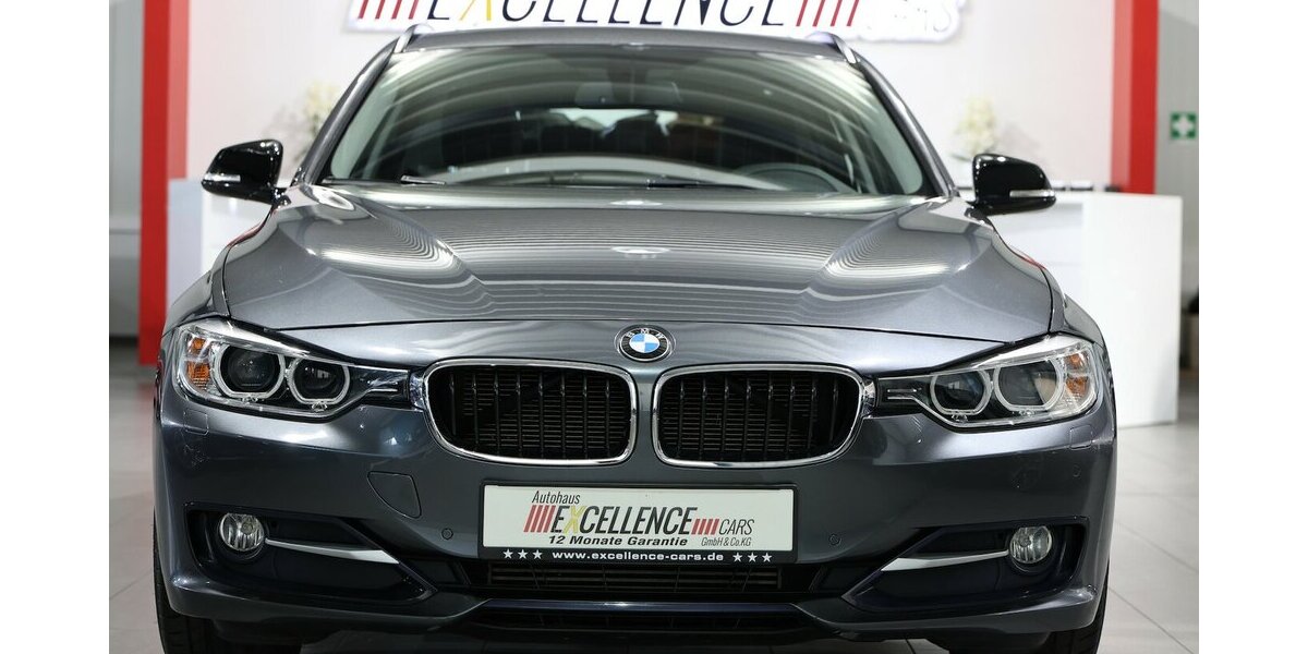 BMW 318d Touring blue PERFORMANCE SPORT / PANORAMA 80.000 km 13.777 &euro; Hamm 59077