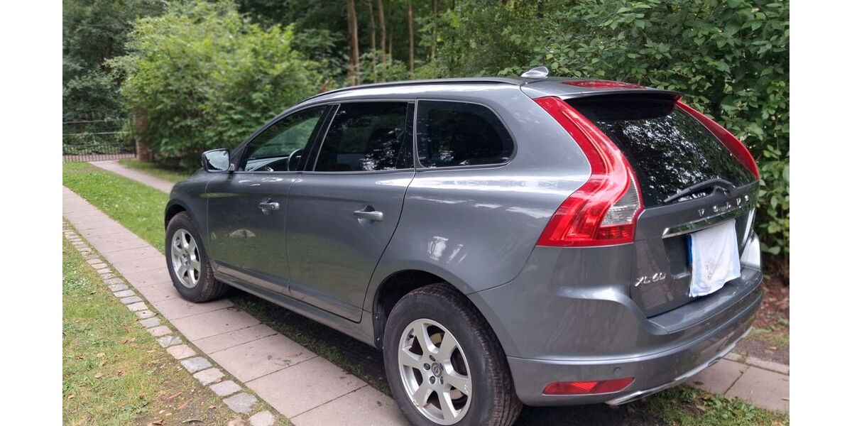 Volvo XC60 90.000 km 18.500 &euro; Ahrensburg 22926