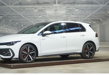 VW Golf 15.200 km 35.480 &euro; Michelstadt 64720