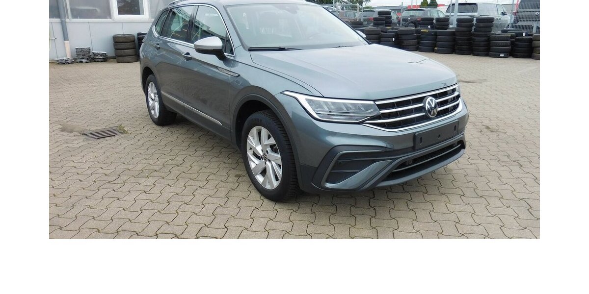 VW Tiguan Allspace 1.5 TSI Life 7 Sitze Navi DSG 33.000 km 28.390 &euro; Vordorf 38533