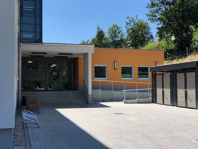Etagenwohnung Gornsdorf - 1 Zimmer, 29 m&sup2;, 270&euro; | Angebot:27280728