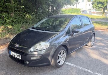 Fiat Grande Punto 180.000 km 2.900 &euro; Rotthalmünster 94094