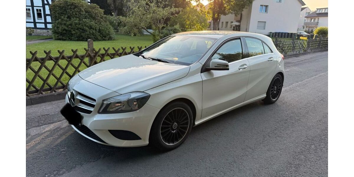 Mercedes-Benz A 180 246.000 km 4.600 &euro; Detmold 32756
