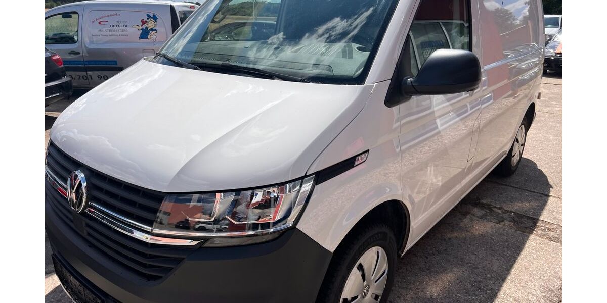VW T6 Transporter 148.600 km 13.900 &euro; Leipzig / Holzhausen 04288