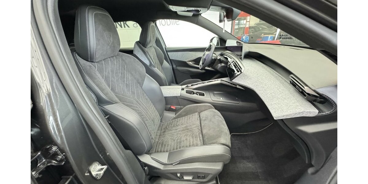 Peugeot 3008 GT 145 Mild Hybrid Full LED 360° AGR Sitze 29.996 km 26.270 &euro; Lich 35423