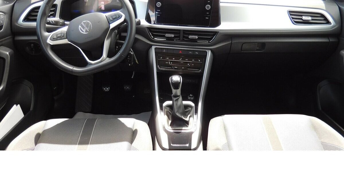 VW T-Roc 1.0 Life TSI BMT Navi Klima 53.000 km 16.990 &euro; Vordorf 38533