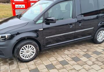 VW Caddy 130.600 km 11.500 &euro; Mainburg 84048