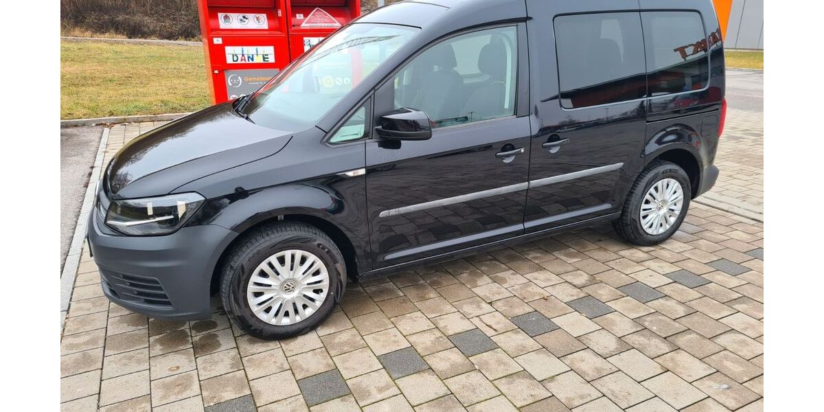 VW Caddy 130.600 km 11.500 &euro; Mainburg 84048