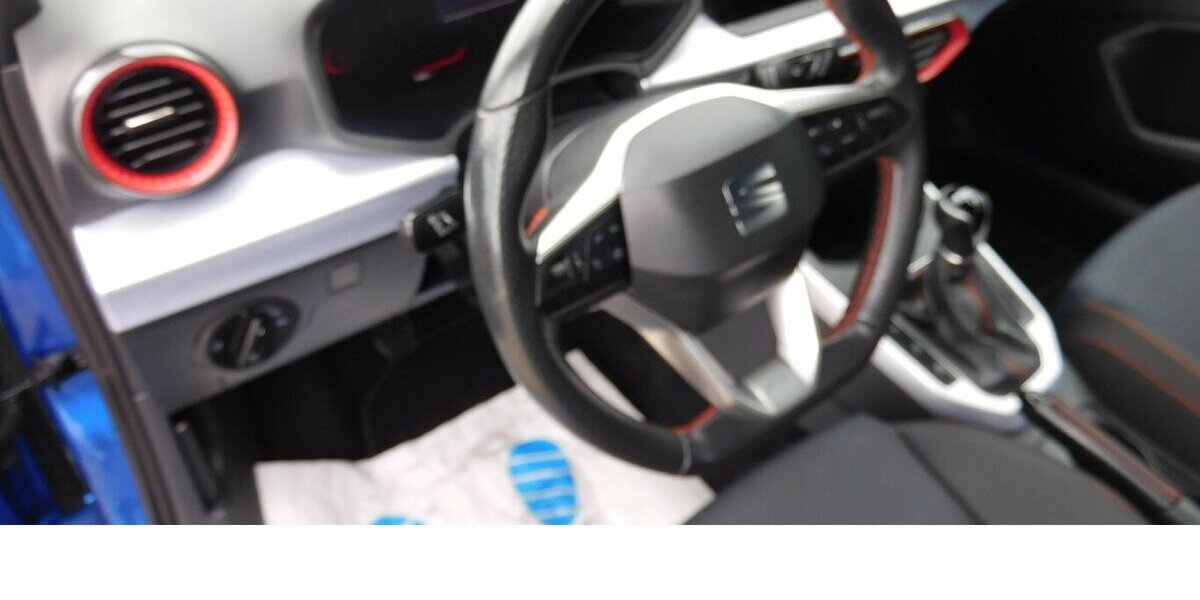 Seat Arona 1.0 FR-Line TSI BMT Navi Klima Alu 16.000 km 17.690 &euro; Vordorf 38533
