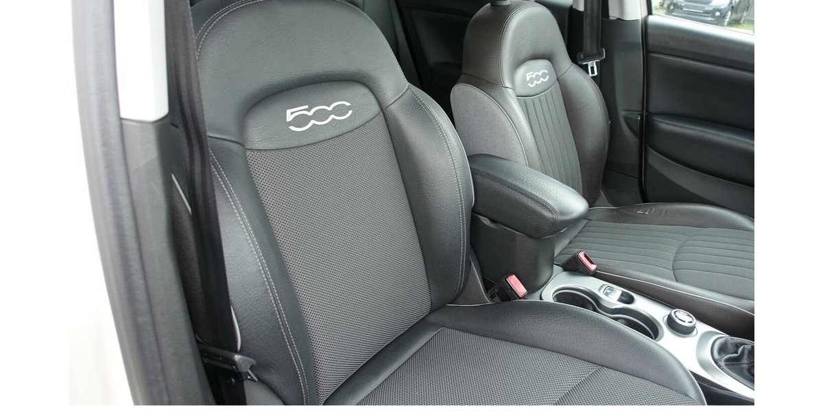 Fiat 500X Cross Plus Allrad Kamera PDC Alu 18´´ 214.000 km 7.950 &euro; Neumarkt/OPf 92318