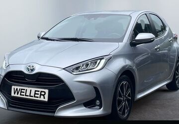 Toyota Yaris 33.033 km 17.890 &euro; Herford 32049