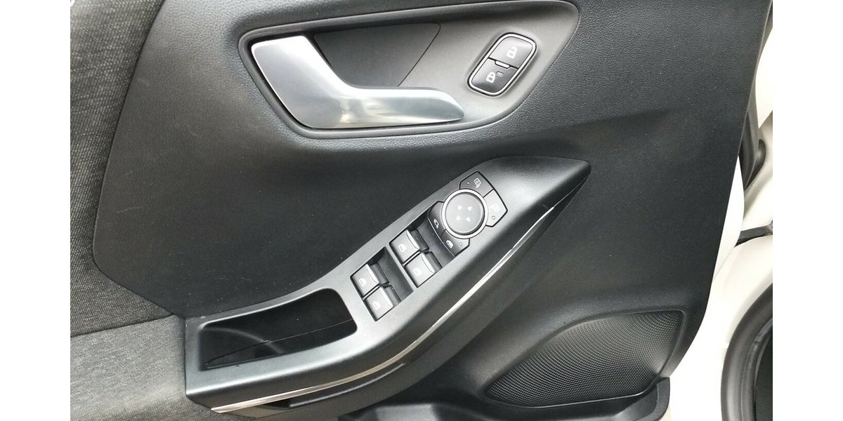 Ford Puma TITANIUM WM26:MILD HYBRID NAVI PDC BLUETOOTH 107.845 km 11.904 &euro; Köln 50858