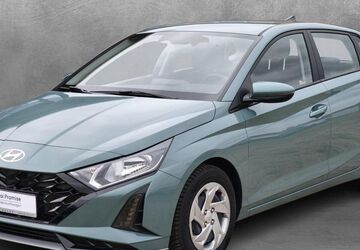 Hyundai i20 18.449 km 16.332 &euro; Waren 17192