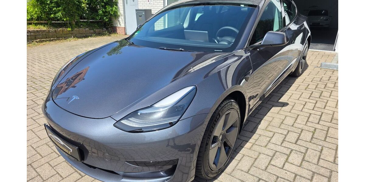 Tesla Model 3 15.226 km 29.631 &euro; Seesen 38723