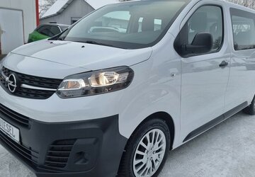 Opel Vivaro Edition M 9-Sitzer Automatik Zafira Life 87.900 km 26.900 &euro; Garrel 49681