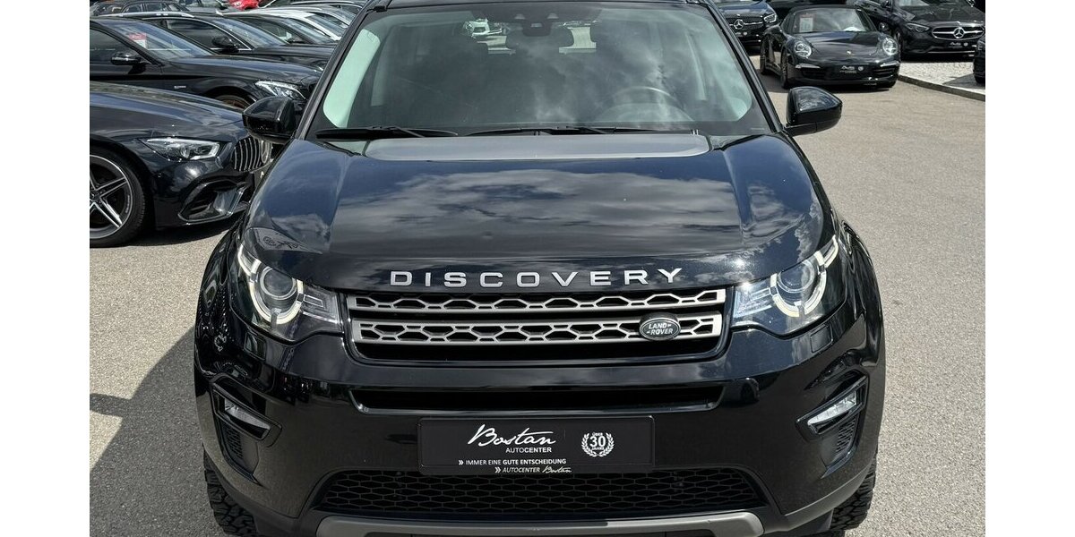 Land Rover Discovery Sport 2.0 Td4 SE AWD/AHK/KAMERA/KLIMA 111.402 km 13.900 &euro; Villingen-Schwenningen 78054