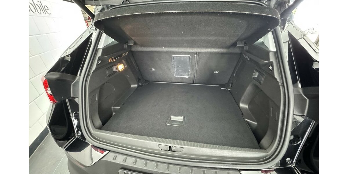 Opel Grandland 1.2 Turbo Innovation Navi Winterpaket 65.200 km 11.999 &euro; Lich 35423