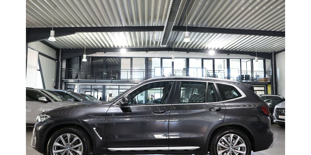 BMW X3 xDrive 20d SPORT VOLL-LEDER, LIVE-COCKPIT-PRO 74.000 km 36.221 &euro; Hamm 59077