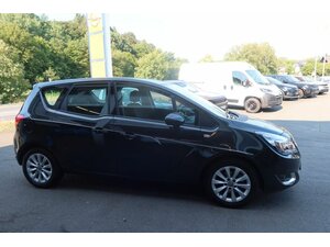 Opel Meriva B Style 22.950 km 8.490 &euro; Bad Endbach 35080