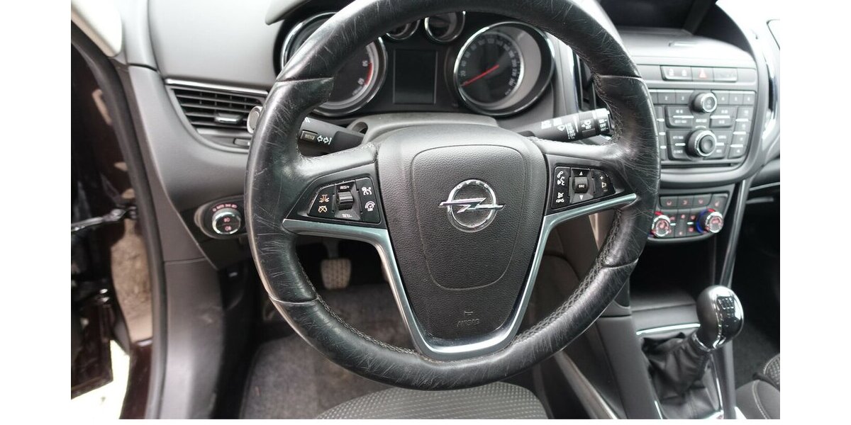 Opel Zafira Tourer Innov. OPC-Line DAB Navi Kamera 7-Si 280.700 km 6.950 &euro; Neumarkt/OPf 92318