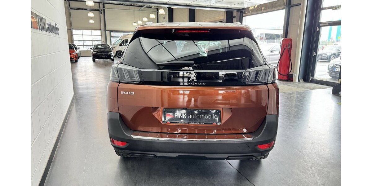Peugeot 5008 Puretech 130 Allure 1.Hand 7 Sitze Carplay 23.100 km 23.890 &euro; Lich 35423