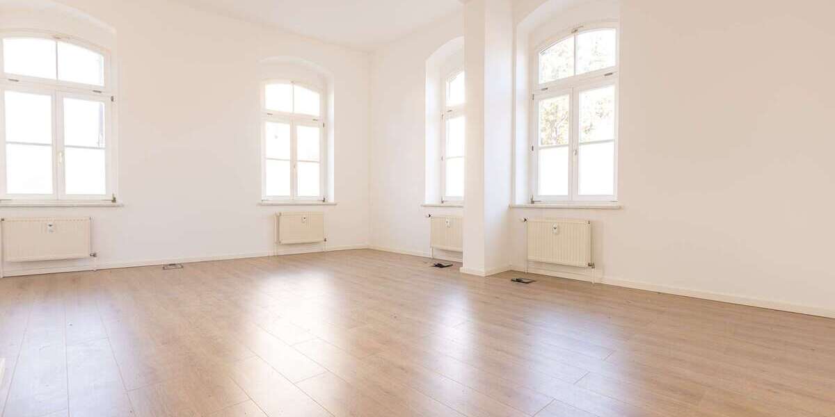 Etagenwohnung Torgau - 4 Zimmer, 167 m&sup2;, 1.169&euro; | Angebot:27293738