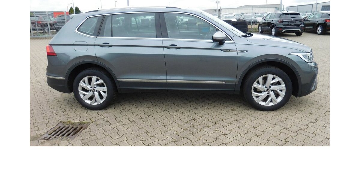 VW Tiguan Allspace 1.5 TSI Life 7 Sitze Navi DSG 33.000 km 28.390 &euro; Vordorf 38533