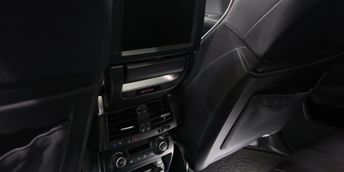 BMW X5 M xDrive50i WHITE M-SPORTPAKET / PANORAMA 66.000 km 17.902 &euro; Hamm 59077